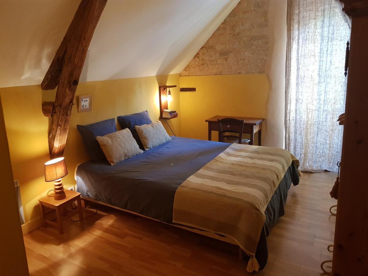 Le Moulin De Jules Et Akasha Bed and Breakfast Murat Eksteriør billede